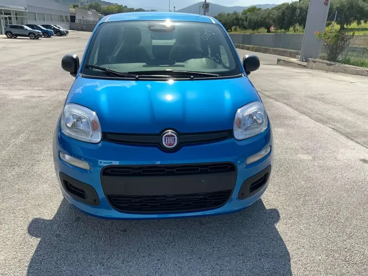 Nuova Fiat Panda Icon 71 CV (52 kW) 2026 Blu/azzurro Utilitaria