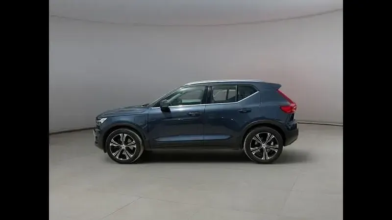 Usata Volvo XC40 Inscription 192 CV (141 kW) 2022 Blu SUV