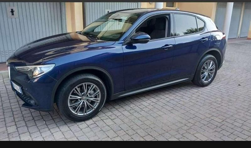 Usata Alfa Romeo Stelvio Business 179 CV (131 kW) 2018 SUV
