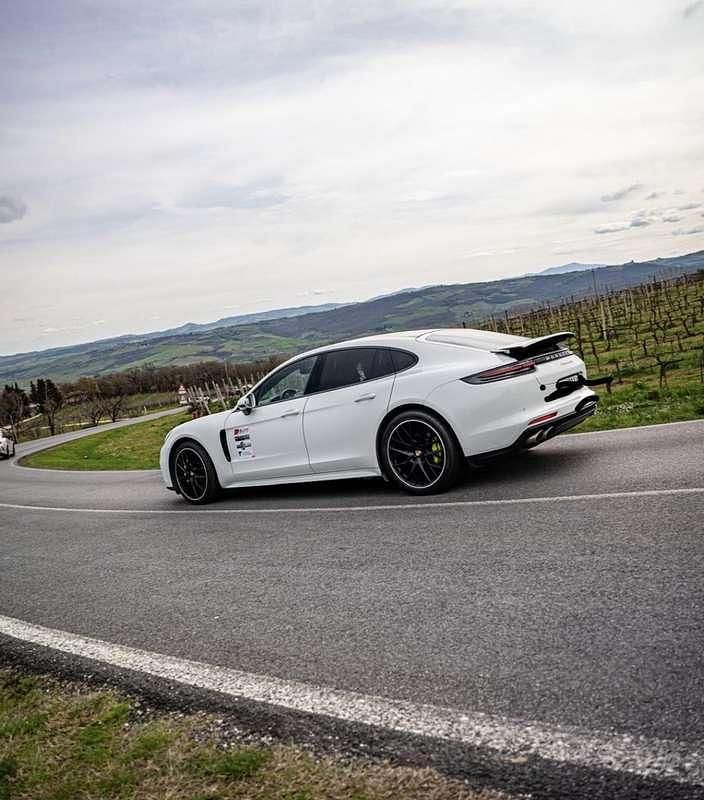 Usata Porsche Panamera Sport Turismo 421 CV (309 kW) 2018 Berlina