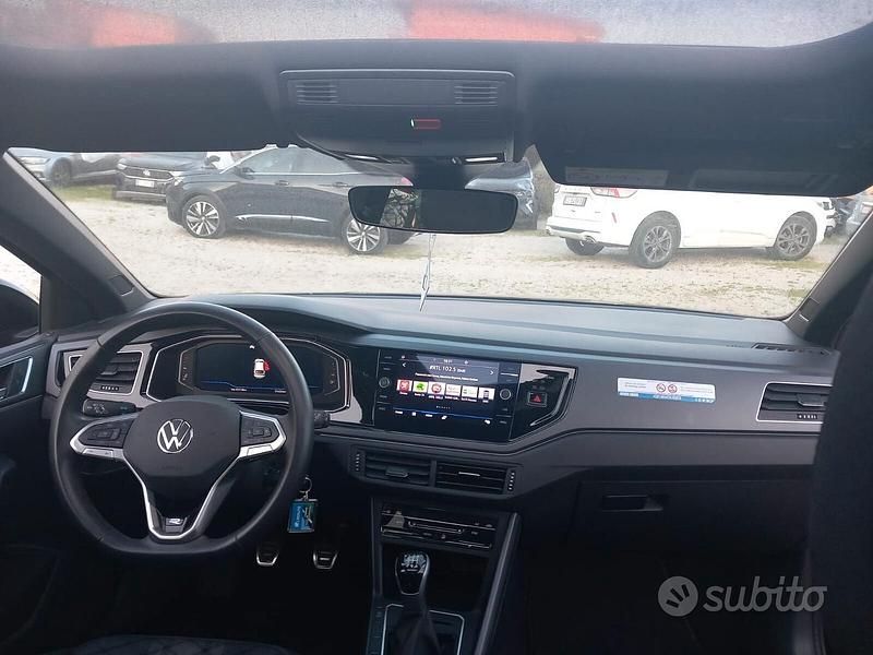 Usata VW Taigo R-line 115 CV (84 kW) 2024 Nero SUV