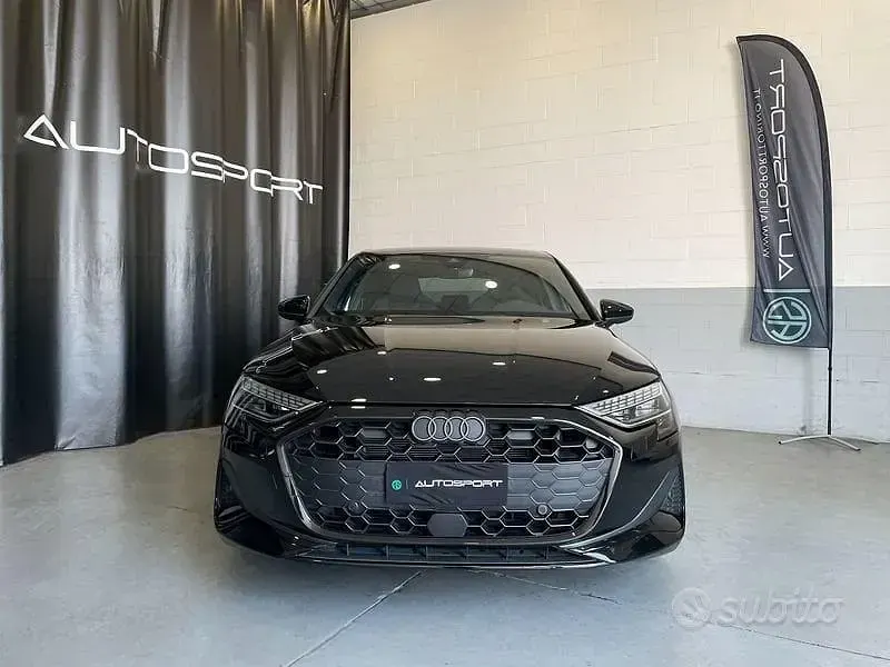 Usata Audi A3 S-Line 150 CV (110 kW) 2025 Nero Berlina