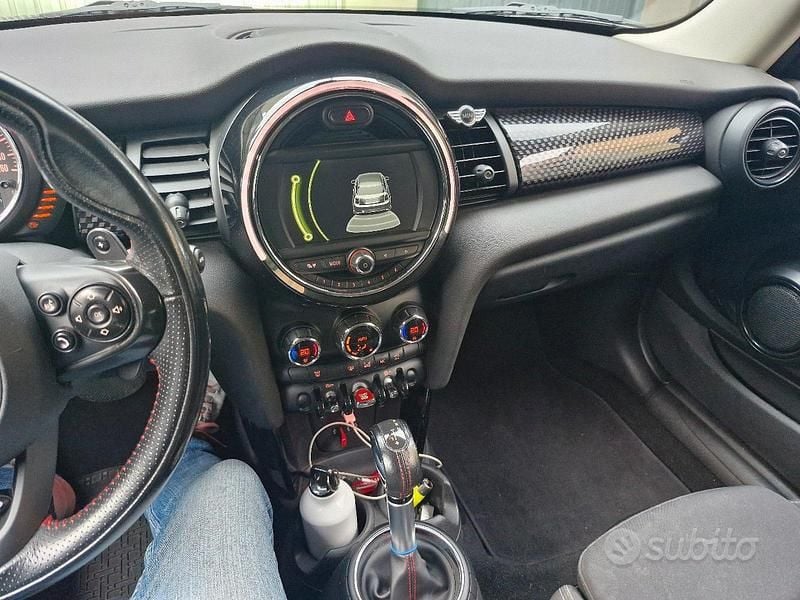 Usata Mini Cooper SD 170 CV (125 kW) 2016 Utilitaria