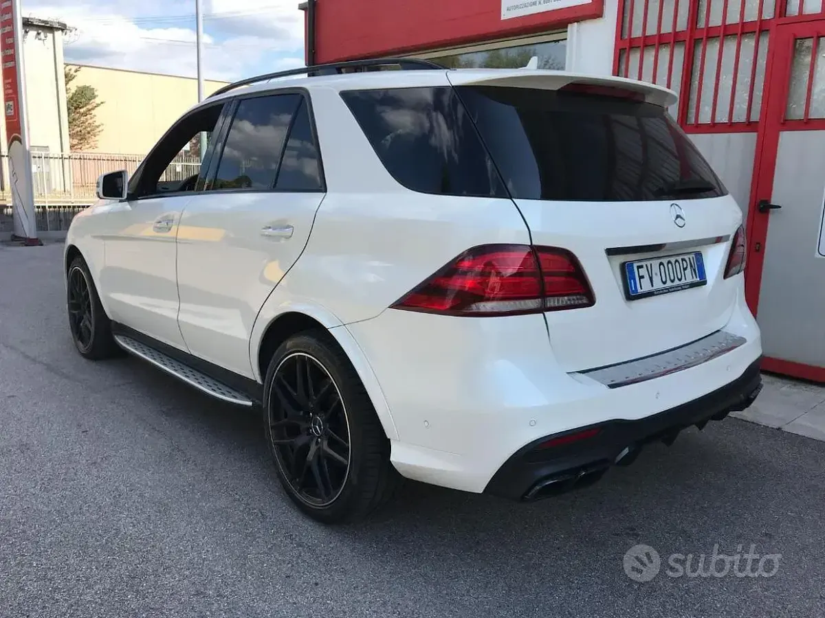 Usata Mercedes GLE63 AMG AMG 430 CV (316 kW) 2016 Bianco perlato SUV
