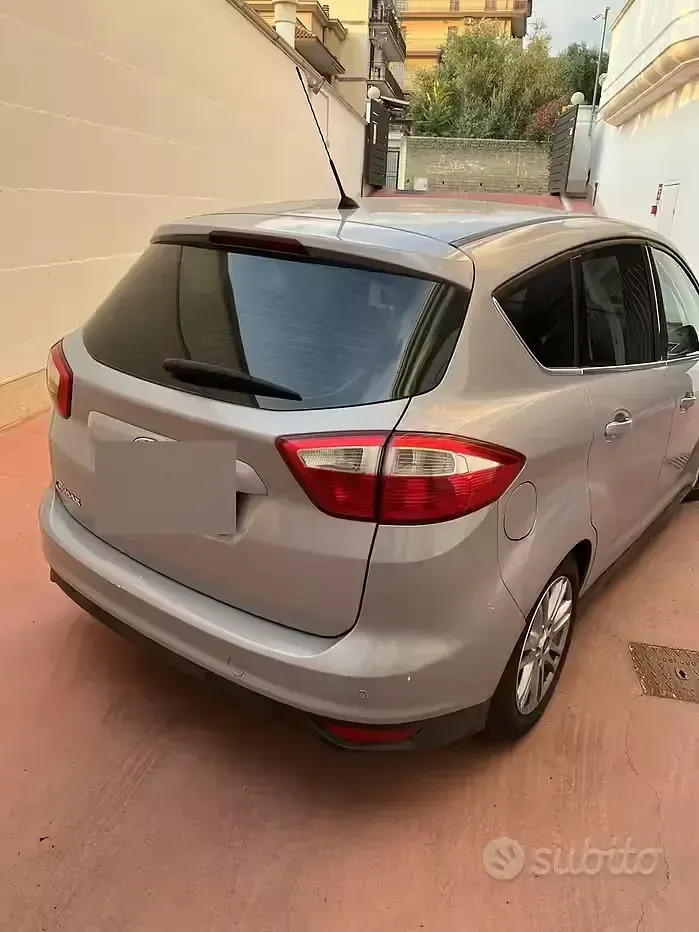Usata Ford C-MAX Titanium 115 CV (84 kW) 2012 Grigio Monovolume