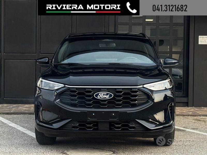 Usata Ford Kuga ST-Line 180 CV (132 kW) 2025 Nero SUV