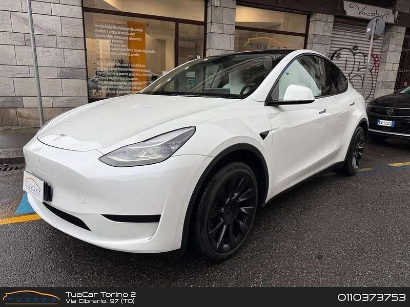 Occasion Tesla Model Y Standard Range 219 kW (299 ch) 2024 Blanc SUV
