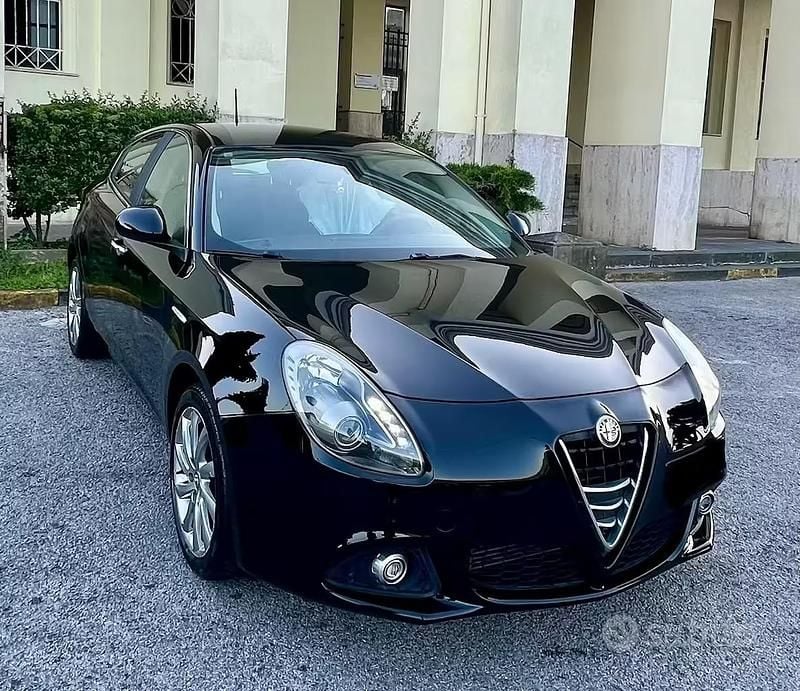 Usata Alfa Romeo Giulietta 105 CV (77 kW) 2015 Nero Utilitaria
