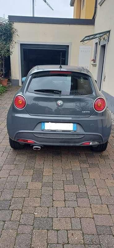 Usata Alfa Romeo MiTo Super 95 CV (69 kW) 2018 Grigio Utilitaria