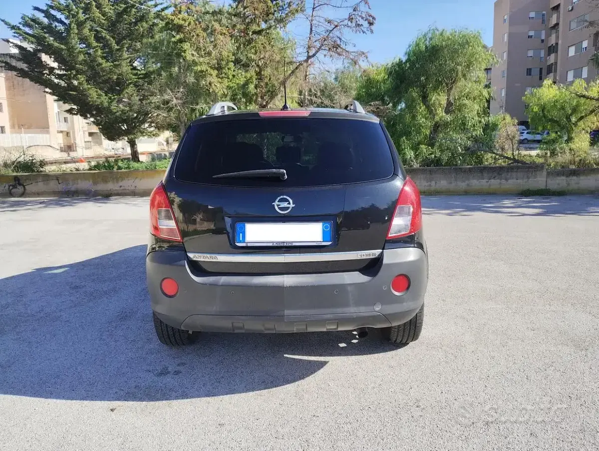 Usata Opel Antara Cosmo 163 CV (119 kW) 2014 Grigio SUV