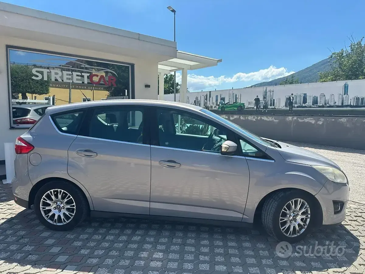 Usata Ford C-MAX Titanium 95 CV (69 kW) 2012 Grigio Monovolume