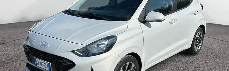 Usata Hyundai i20 101 CV (74 kW) 2023 Nero Utilitaria