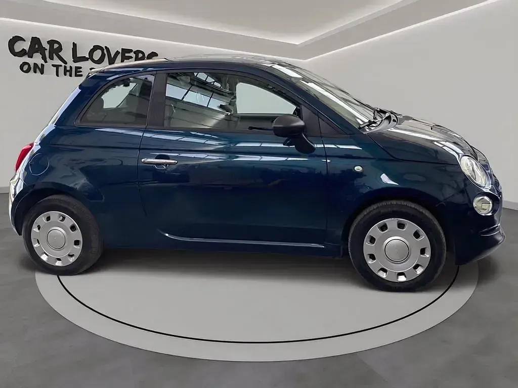 Usata Fiat 500 70 CV (51 kW) 2024 Blu scuro Utilitaria