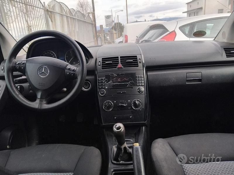 Usata Mercedes A180 2010 Nero Berlina