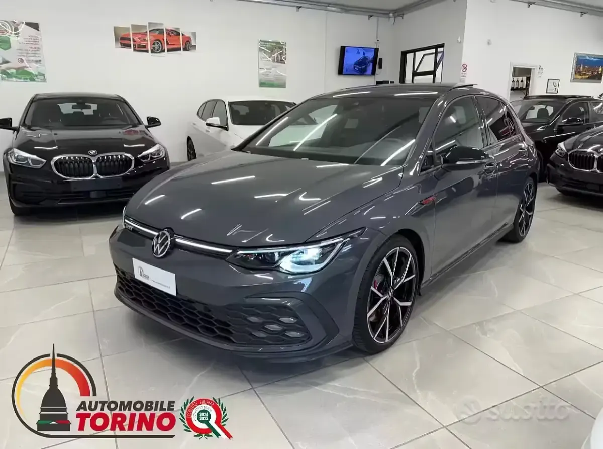 Usata VW Golf VIII GTI 245 CV (180 kW) 2024 Grigio Berlina