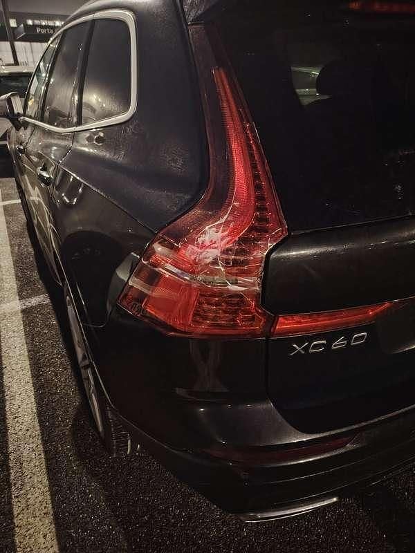 Usata Volvo XC60 R-Design 190 CV (139 kW) 2017 Nero SUV