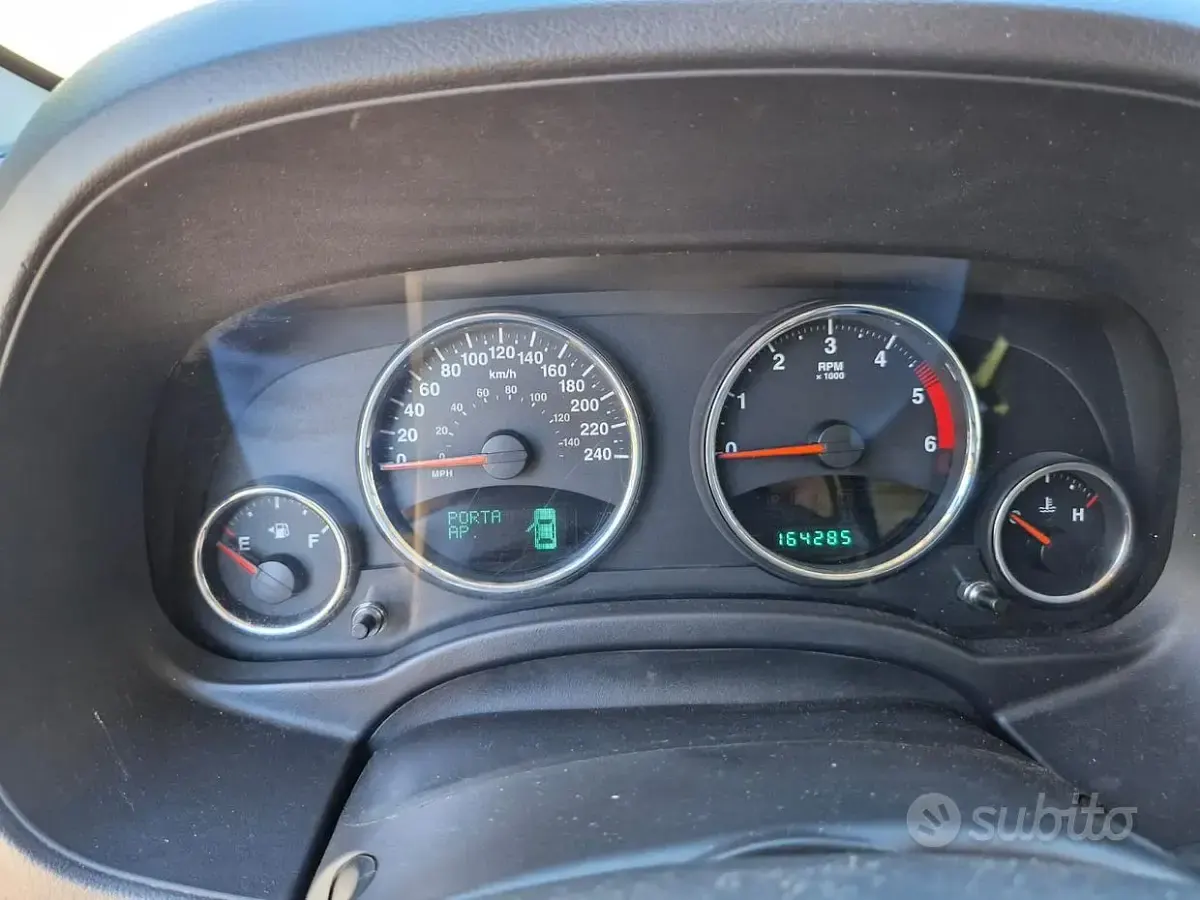 Usata Jeep Patriot Limited 163 CV (119 kW) 2010 Nero SUV