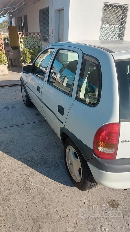 Usata Opel Corsa 1997 Bianco Berlina