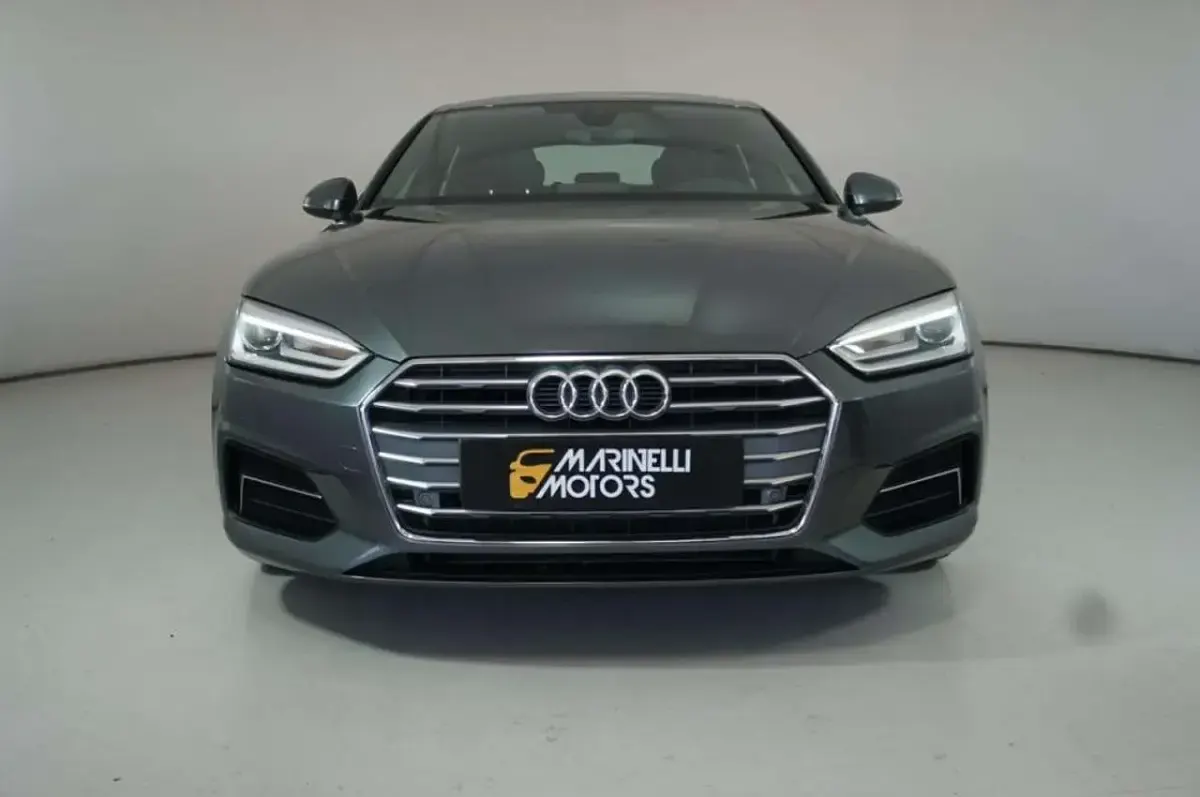 Usata Audi A5 S-Line 150 CV (110 kW) 2019 Grigio Coupé