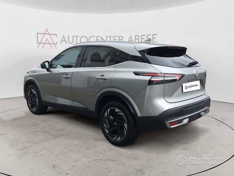 Usata Nissan Qashqai N-Connecta 158 CV (116 kW) 2024 Grigio SUV