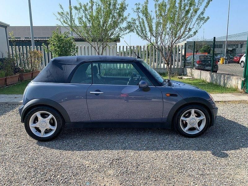 Usata Mini Cooper Cabriolet 116 CV (85 kW) 2006 Blu Cabrio