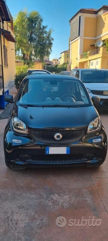 Usata 2016 Smart ForTwo Coupé Coupé | 10.900 € (Buon prezzo) - Immagine 1/4