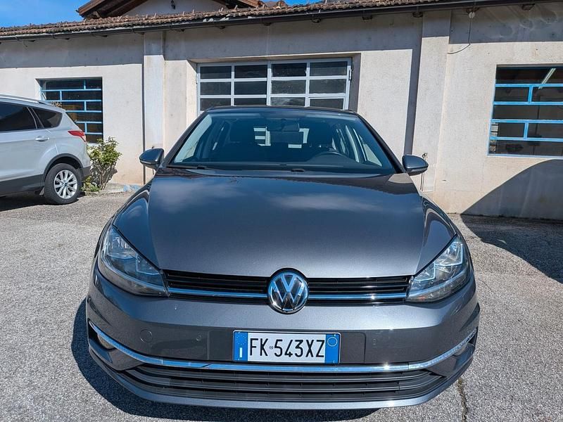 Usata VW Golf VII Executive 116 CV (85 kW) 2017 Grigio Berlina