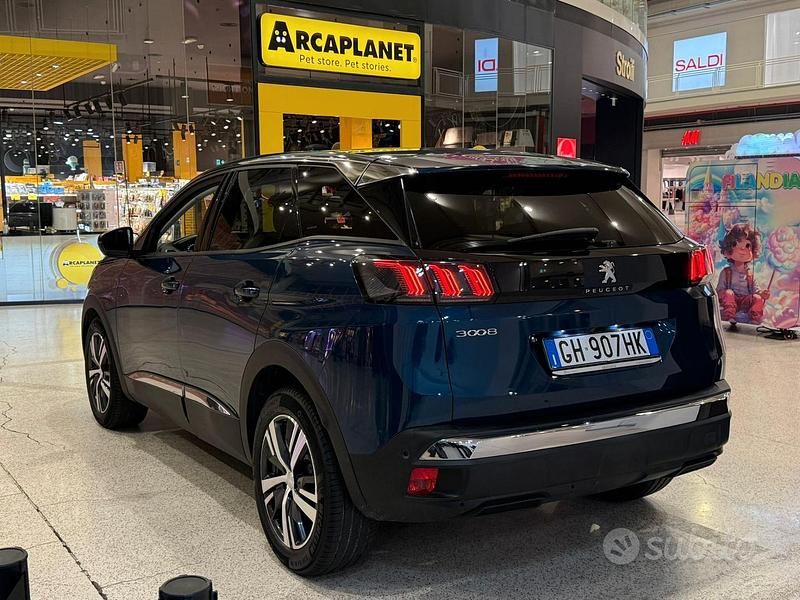 Usata Peugeot 3008 Allure 131 CV (96 kW) 2022 Blu Station wagon
