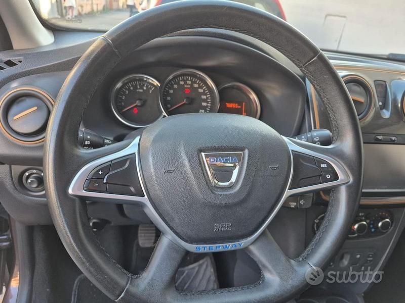 Usata Dacia Sandero Stepway 90 CV (66 kW) 2017