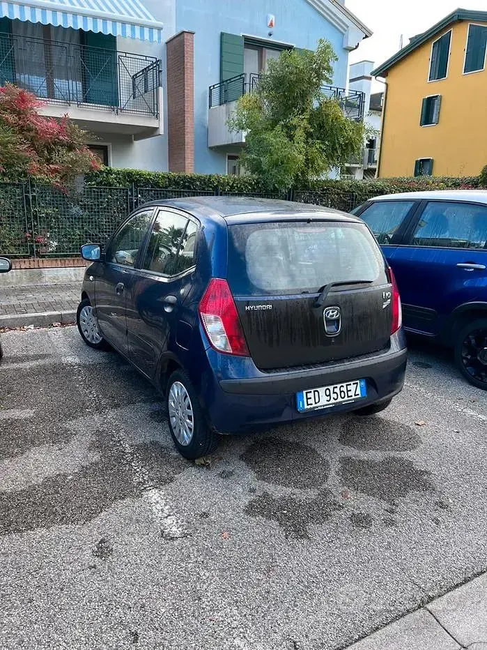 Usata Hyundai i10 69 CV (50 kW) 2010 Blu Utilitaria