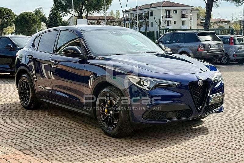 Usata Alfa Romeo Stelvio Business 190 CV (139 kW) 2020 Blu SUV