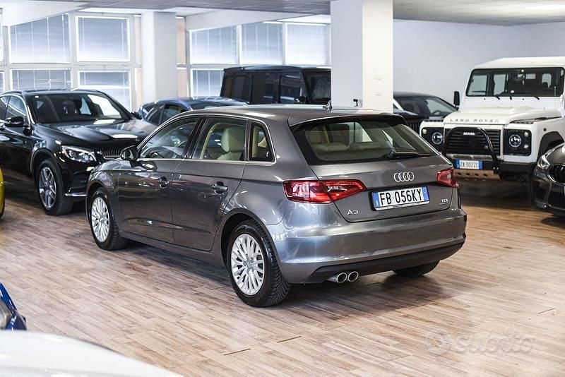 Usata Audi A3 Ambiente 184 CV (135 kW) 2015 Grigio Berlina