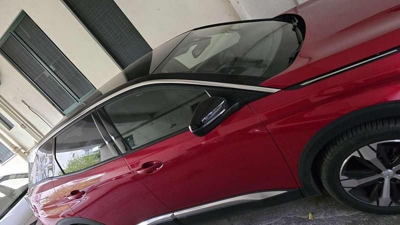 Usata Peugeot 3008 Allure 131 CV (96 kW) 2023 Rosso SUV