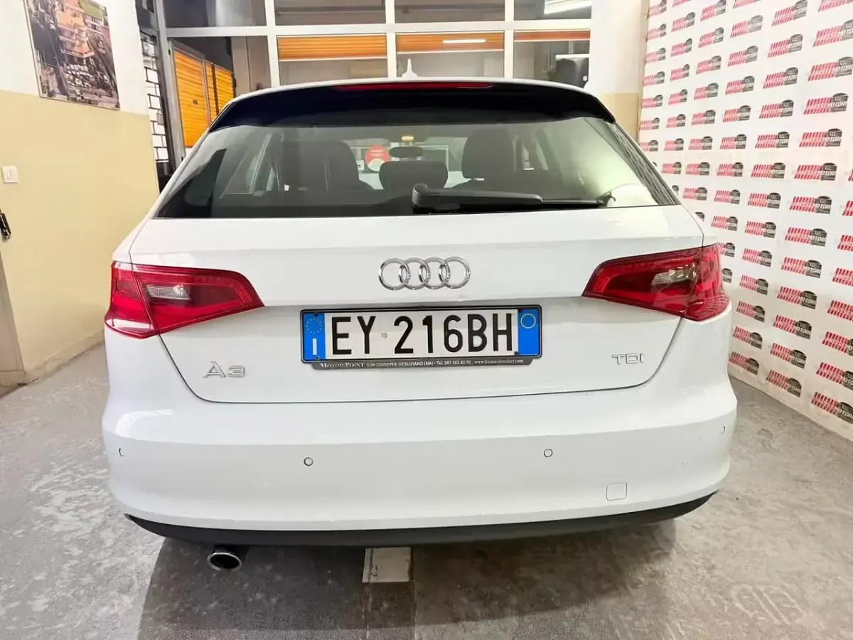 Usata Audi A3 Ambiente 110 CV (80 kW) 2014 Bianco Berlina