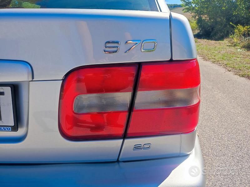 Usata Volvo S70 1998 Grigio Berlina