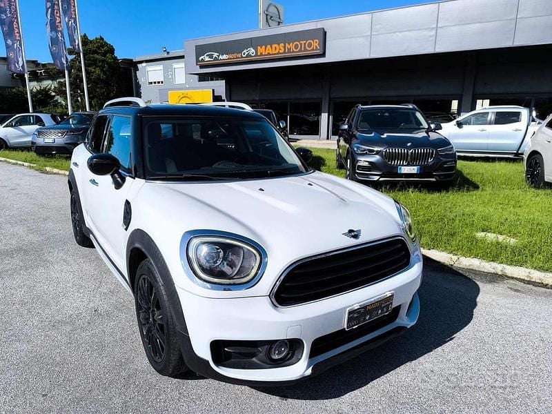 Bianco Usata 2019 Mini Cooper Countryman Business SUV | 16.999 € (Buon prezzo) - Immagine 1/4