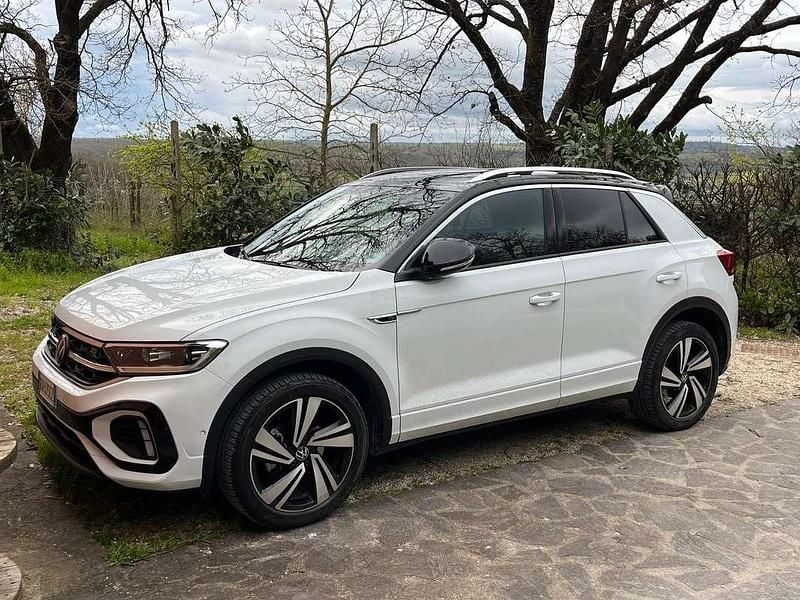 Usata VW T-Roc R-line 110 CV (80 kW) 2023 Bianco SUV