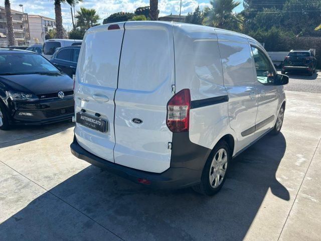 Usata Ford Transit 76 CV (55 kW) 2014 Bianco Utilitaria