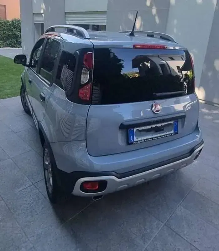 Usata Fiat Panda Cross Cross 86 CV (63 kW) 2022 Grigio Utilitaria