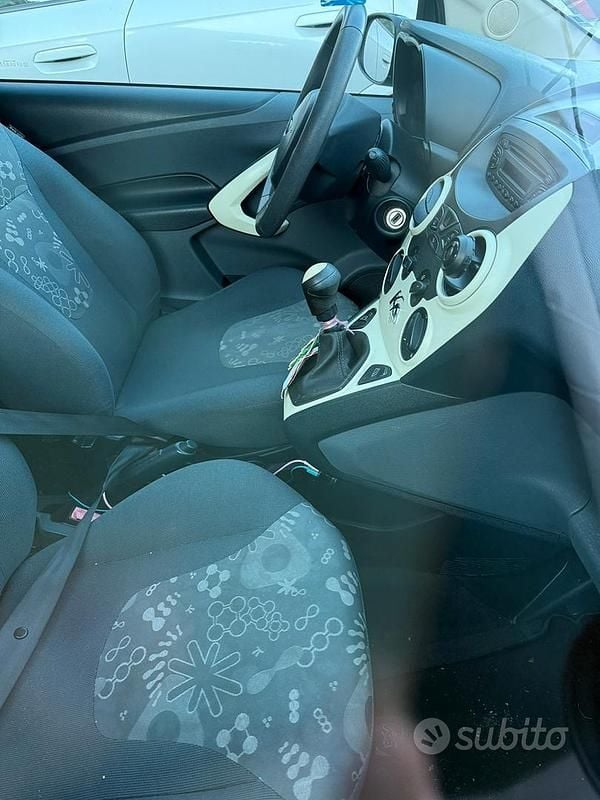 Usata Ford Ka 69 CV (50 kW) 2016 Berlina