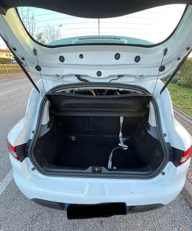 Usata Renault Clio IV 90 CV (66 kW) 2013 Bianco Berlina