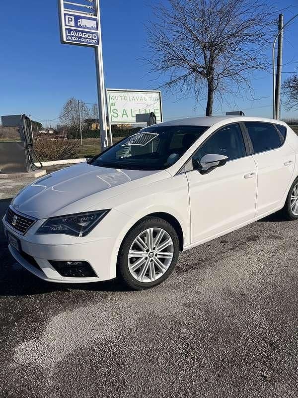 Usata Seat Leon XCELLENCE 150 CV (110 kW) 2018 Bianco Berlina