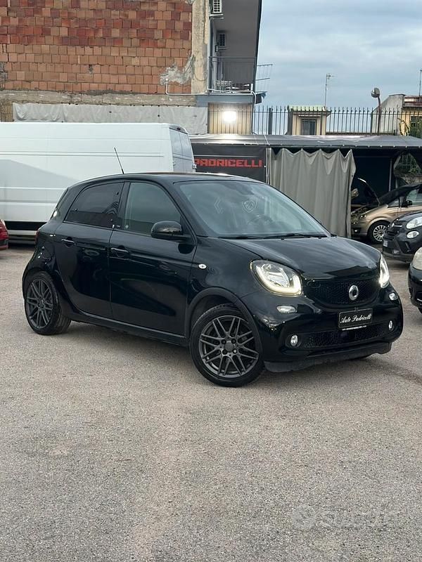 Usata Smart ForFour Prime 2017 Nero Utilitaria