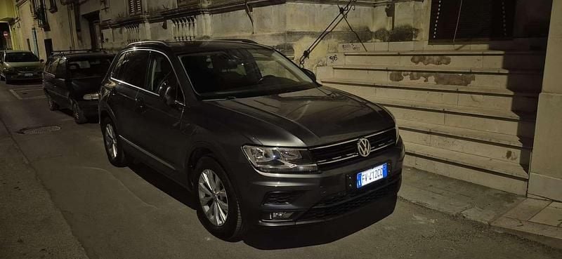 Usata VW Tiguan Business 150 CV (110 kW) 2019 Grigio SUV