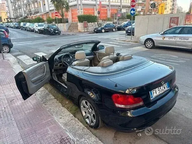 Usata BMW 118 Cabriolet 143 CV (105 kW) 2011 Nero Cabrio