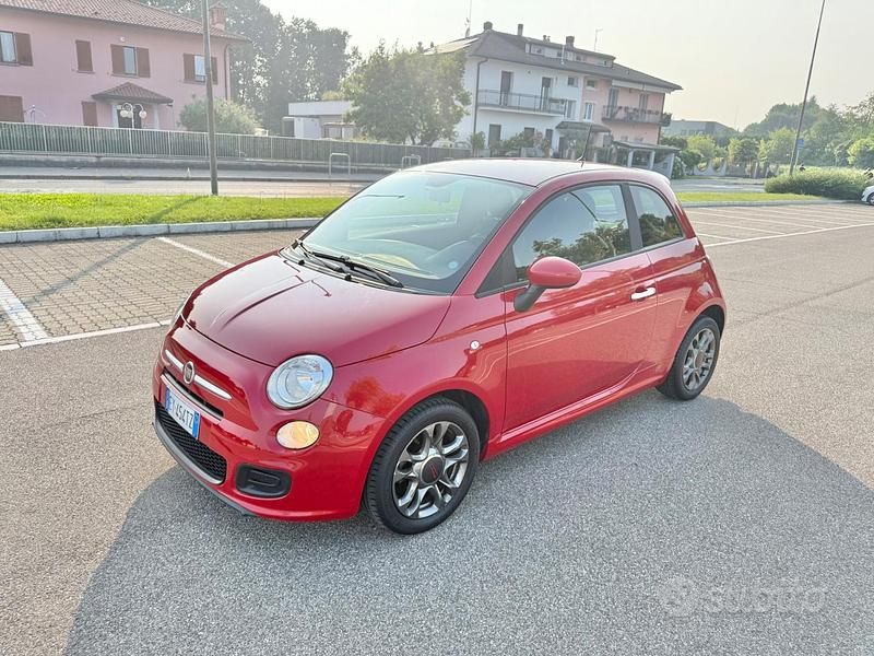 Usado Fiat 500S Sport 69 HP (50 kW) 2015 Vermelho Coupé