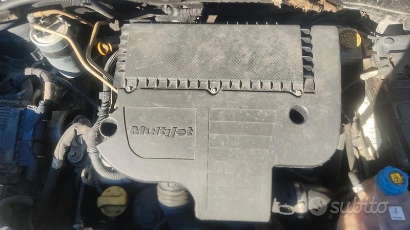 Usata Fiat Grande Punto 2005 Nero Utilitaria