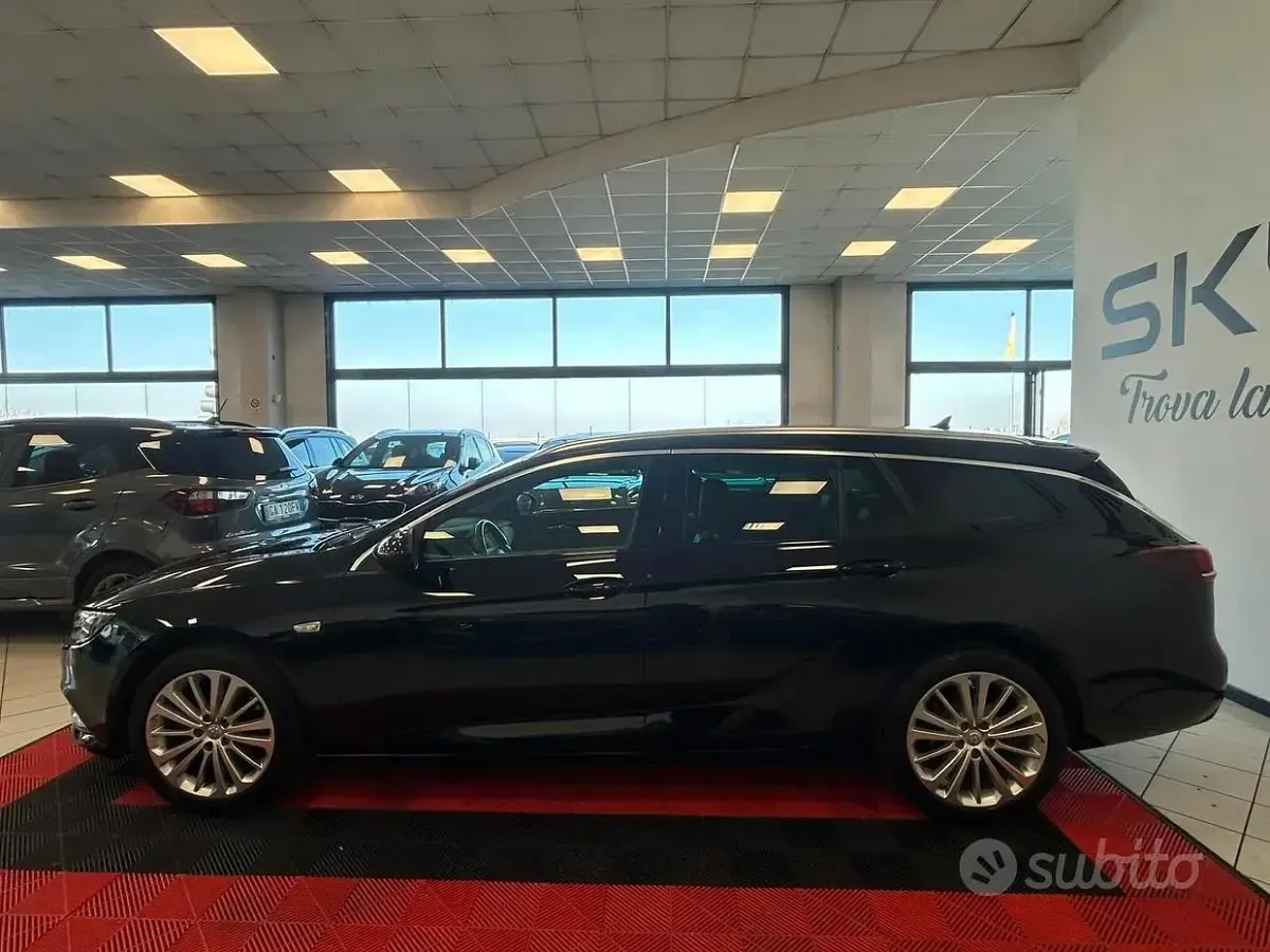 Usata Opel Insignia Innovation 174 CV (127 kW) 2021 Nero Station wagon