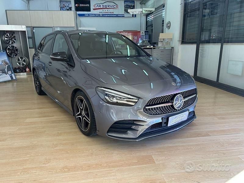 Usata Mercedes B200 150 CV (110 kW) 2019 Utilitaria