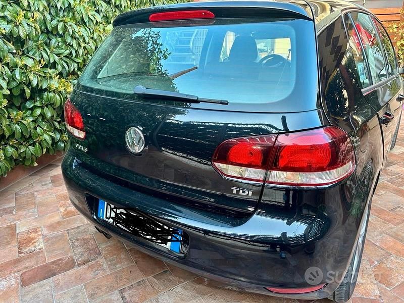 Usata VW Golf VI Highline 110 CV (80 kW) 2008 Nero Utilitaria